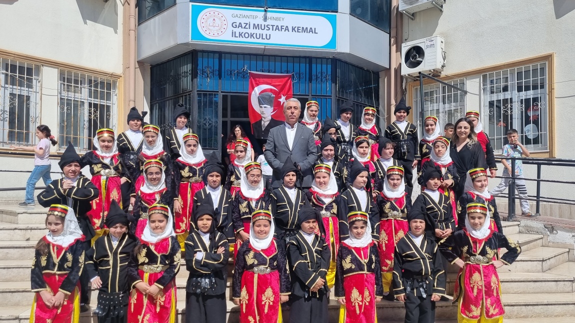 19 Mayıs Atatürk' ü Anma, Gençlik ve Spor Bayramımız Kutlu Olsun